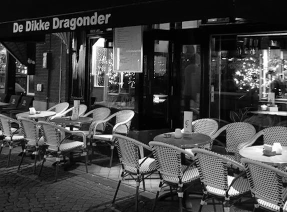 De Dikke Dragonder Terras